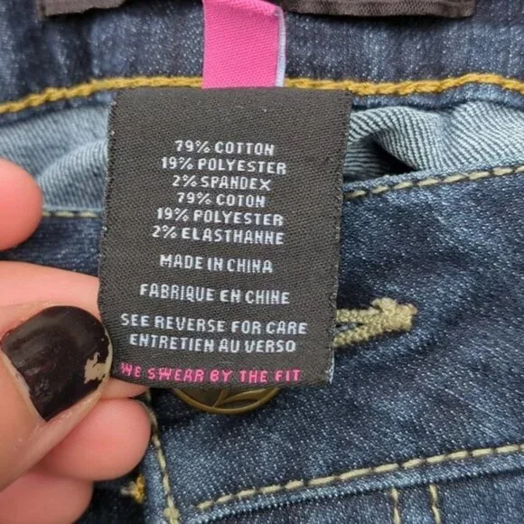 Torrid Denim Darkwash Straight Fit Jeans with Rhinestone Back Pockets - Picture 6 of 12